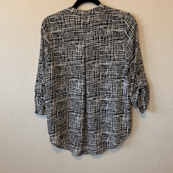 Lush top - Picture 5 of 6